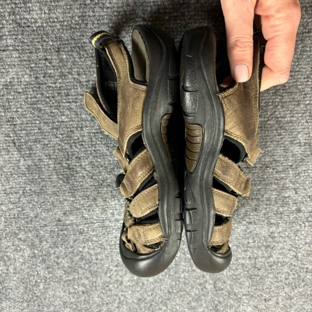 Keen boys brown